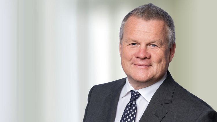 Portraitbild Dr. Tilman Königswieser, MPH